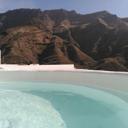 Vilna House With Private Pool, Jacuzzi And Garden -optional Pool And Jacuzzi Heating