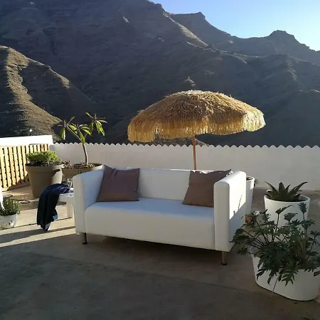 Villa Vilna House With Private Pool, Jacuzzi And Garden -optional Pool And Jacuzzi Heating